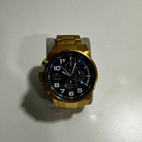 GOLD COLOR INVICTA WATCH